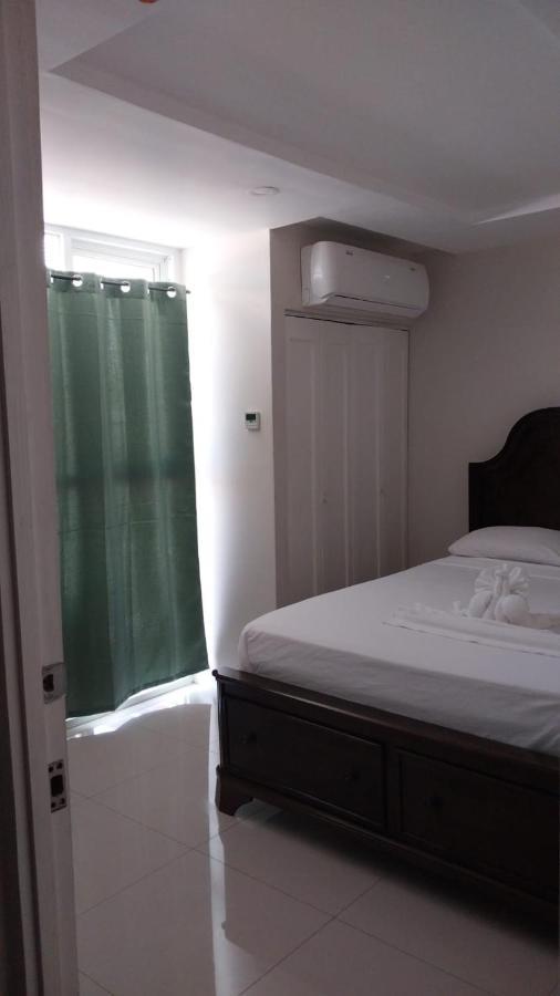 Impeccable 2-Br Apartment-Ornella Villa At Bayfront Villa Portmore Eksteriør bilde